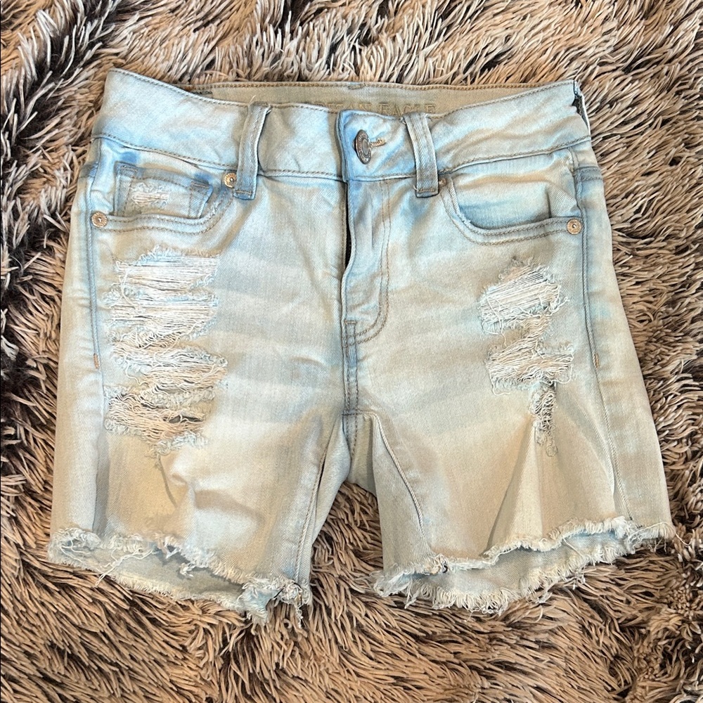 AE Distressed Light Wash Denim Shorts